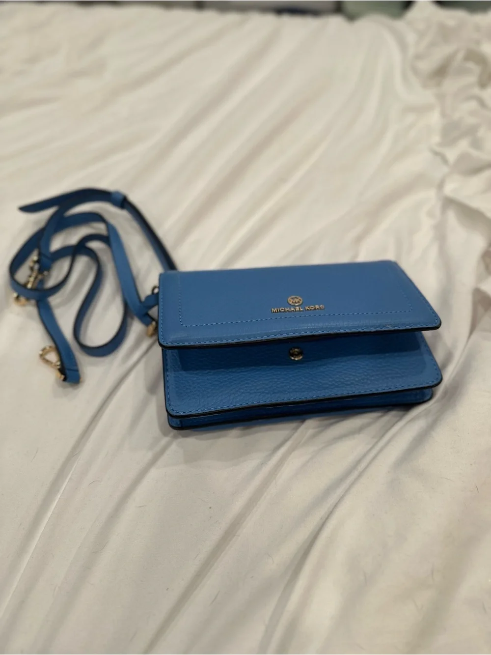 Michael Kors Bright Blue Pebbled Leather Continental Wallet NWOT